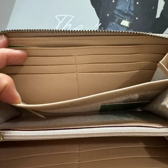 New - Kate Spade zip around wallet in taupe gray - Picture 6 of 9